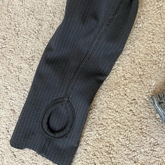 Lululemon long sleeve fitted athletic shirt - Picture 5 of 5